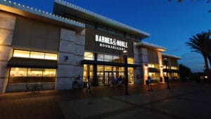 barnes & noble chino hills